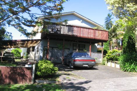 Photo of property in 2 Malte Brun Place, Papatoetoe, Auckland, 2025