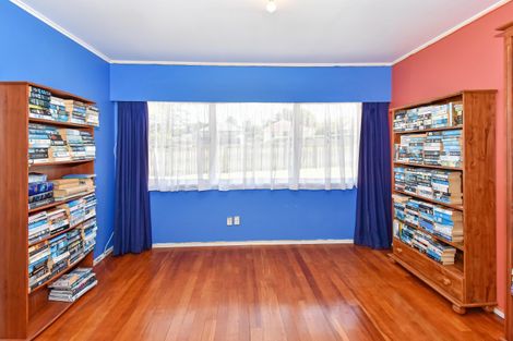 Photo of property in 1 Tanners Road, Mangere Bridge, Auckland, 2022
