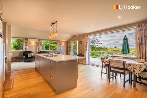 Photo of property in 47 Sheffield Street, Taieri Mouth, Brighton, 9091