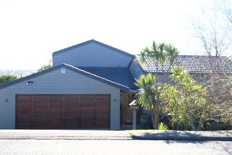 Photo of property in 92 Litten Road, Cockle Bay, Auckland, 2014