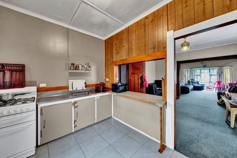 Photo of property in 3 Argyle Street, Hawera, 4610