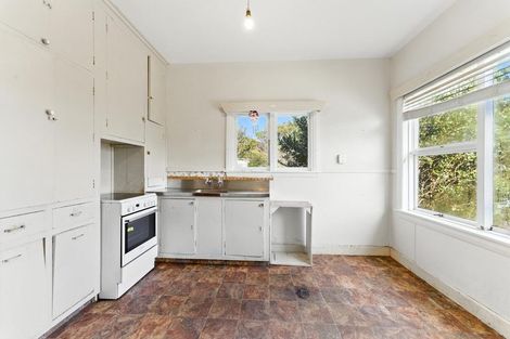 Photo of property in 102 Cressy Terrace, Corsair Bay, Lyttelton, 8082