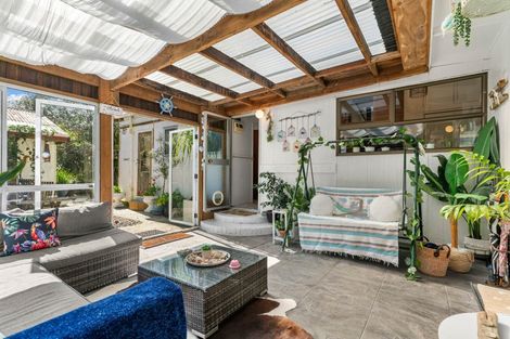 Photo of property in 12 Whangarei Heads Road, Onerahi, Whangarei, 0110