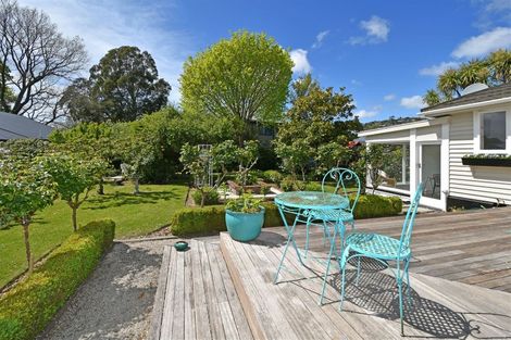 Photo of property in 8 Norwood Street, Beckenham, Christchurch, 8023