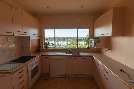 Photo of property in 153b West Harbour Drive, West Harbour, Auckland, 0618