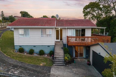 Photo of property in 11 Seakens Way, Glen Eden, Auckland, 0602