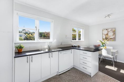 Photo of property in 23-23a Kapiti Crescent, Titahi Bay, Porirua, 5022