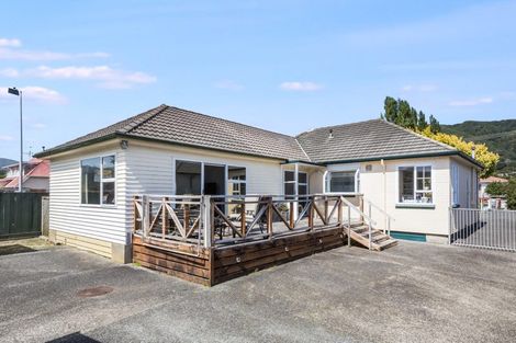Photo of property in 50 Totara Street, Wainuiomata, Lower Hutt, 5014
