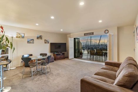 Photo of property in 14 Harbour Village Drive, Gulf Harbour, Whangaparaoa, 0930