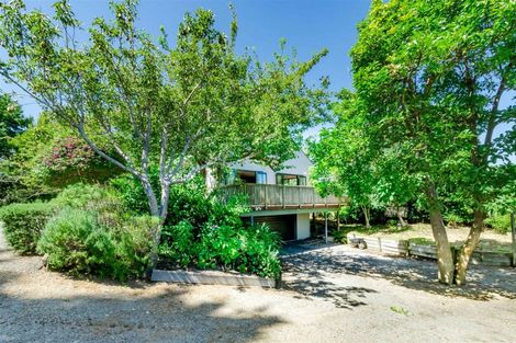 Photo of property in 30 Dell Road, Raumati South, Paraparaumu, 5032