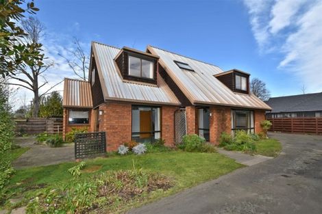 Photo of property in 2/23 Hamilton Avenue, Ilam, Christchurch, 8041