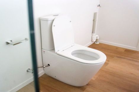 Photo of property in 17 Lemnos Place, Titirangi, Auckland, 0604