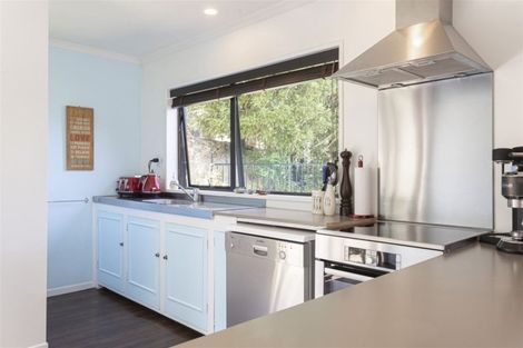 Photo of property in 6 Tirohanga Terrace, Akaroa, 7581