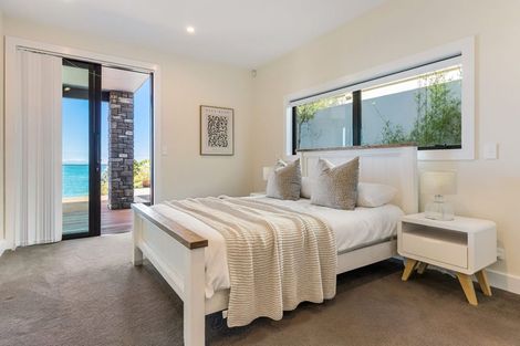 Photo of property in 236 Vipond Road, Stanmore Bay, Whangaparaoa, 0932