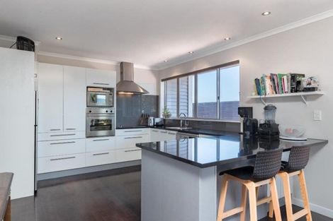 Photo of property in 29 Kiriwai Road, Paremata, Porirua, 5024