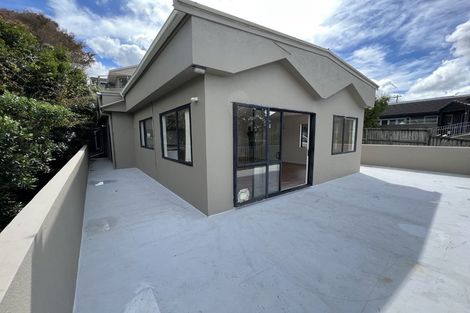 Photo of property in 32 Marae Road, Greenhithe, Auckland, 0632