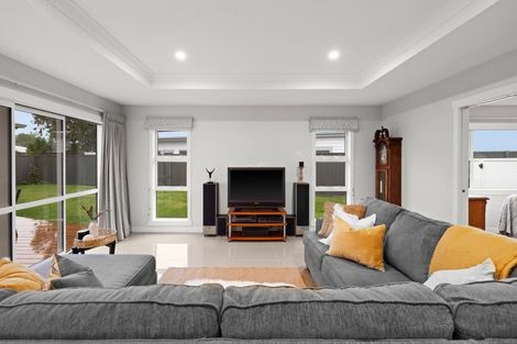 Photo of property in 45 Waimakariri Drive, Te Awa, Napier, 4110