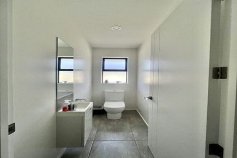 Photo of property in 34 Four Peaks Drive, Wigram, Christchurch, 8025