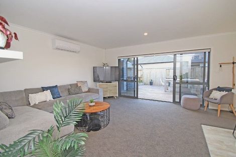 Photo of property in 42 Marion Crescent, Papamoa Beach, Papamoa, 3118