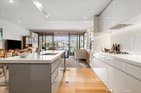 Photo of property in Clyde Quay Wharf, 1c/6 Clyde Quay Wharf, Te Aro, Wellington, 6011