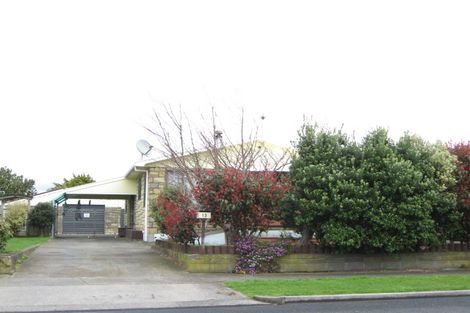 Photo of property in 13 Hume Street, Waitara, 4320