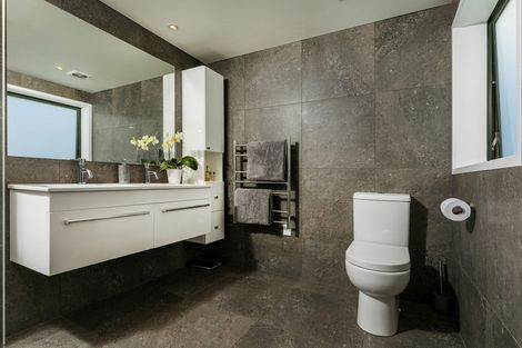 Photo of property in 36a Wicklam Lane, Greenhithe, Auckland, 0632