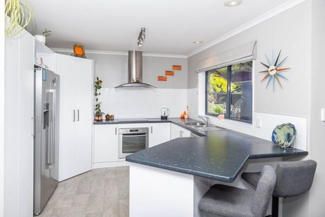 Photo of property in 39 Ayrshire Drive, Grandview Heights, Hamilton, 3200