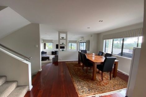 Photo of property in 1/86 Saddleback Rise, Murrays Bay, Auckland, 0630