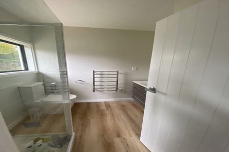 Photo of property in 378 Tararua Road, Levin, 5571