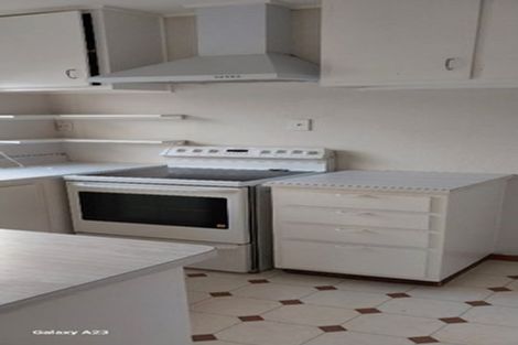 Photo of property in 8/218 Onepu Road, Lyall Bay, Wellington, 6022