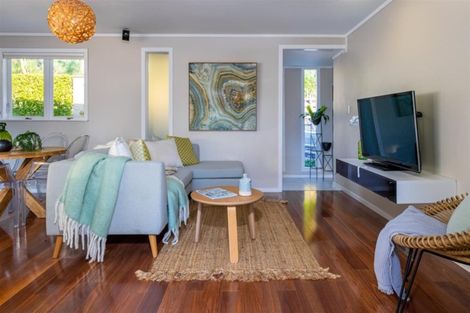 Photo of property in 206 Upper Harbour Drive, Greenhithe, Auckland, 0632