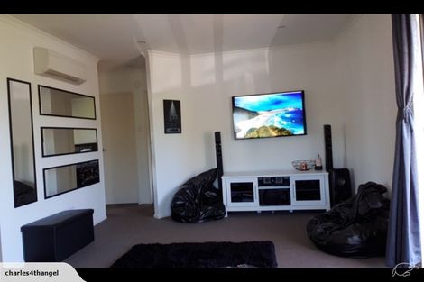 Photo of property in 5 Mcintosh Road, Brighton, Dunedin, 9035