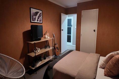 Photo of property in 50 Cascade Crescent, Westbrook, Palmerston North, 4412