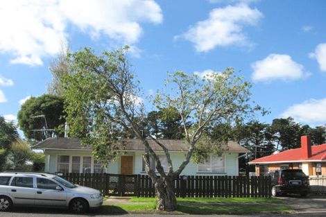 Photo of property in 68 Ennis Avenue, Pakuranga Heights, Auckland, 2010