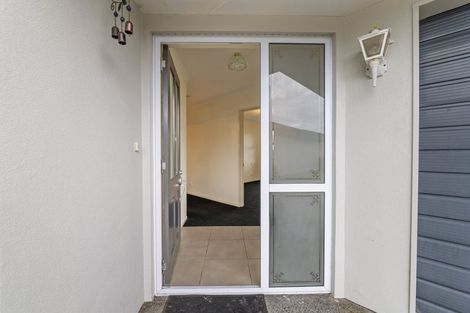 Photo of property in 20c Victoria Street, Hawera, 4610