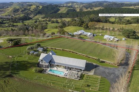 Photo of property in 134 Fiddlers Hill Road, Puhoi, Warkworth, 0994