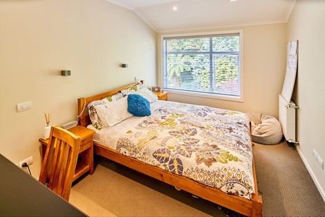 Photo of property in 12a Glenmore Street, Thorndon, Wellington, 6011