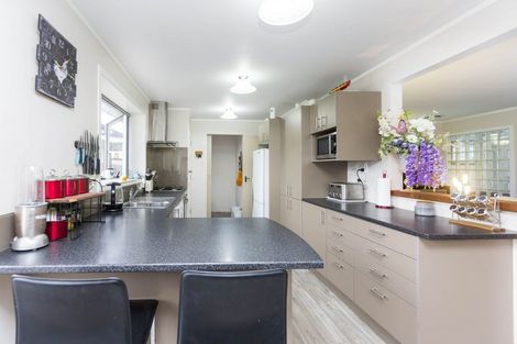 Photo of property in 189 California Drive, Totara Park, Upper Hutt, 5018