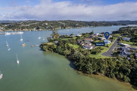 Photo of property in 8 Kakapu Road, Okiato, Russell, 0272