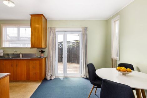 Photo of property in 30 Lucas Street, Riversdale, Blenheim, 7201