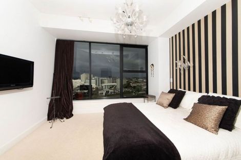 Photo of property in 11a/2 Saint Martins Lane, Grafton, Auckland, 1010