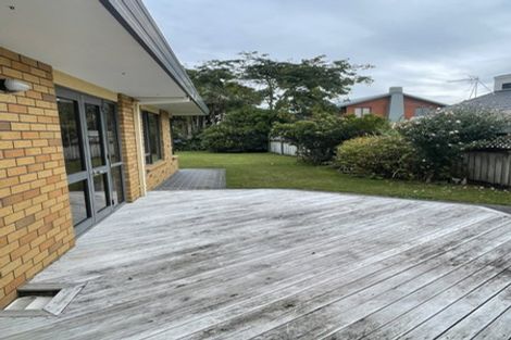 Photo of property in 102 Branch Road, Highlands Park, New Plymouth, 4312