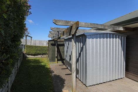 Photo of property in 79 Harvey Street, Waipahihi, Taupo, 3330