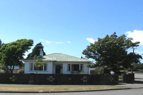 Photo of property in 35 Bristol Street, Trentham, Upper Hutt, 5018