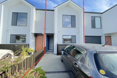 Photo of property in 61 Glidepath Road, Hobsonville, Auckland, 0616