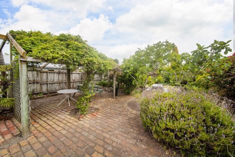Photo of property in 85 Wellesley Road, Napier South, Napier, 4110