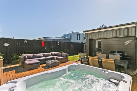 Photo of property in 10 Rangihina Road, Hobsonville, Auckland, 0616