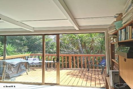 Photo of property in 2/11 Long Bay Drive, Torbay, Auckland, 0630