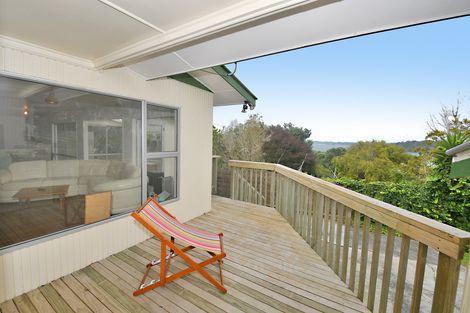 Photo of property in 9 Kendale Drive, Leigh, 0985