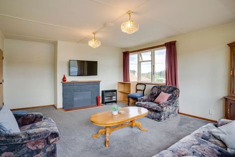 Photo of property in 4 Burgess Street, Green Island, Dunedin, 9018